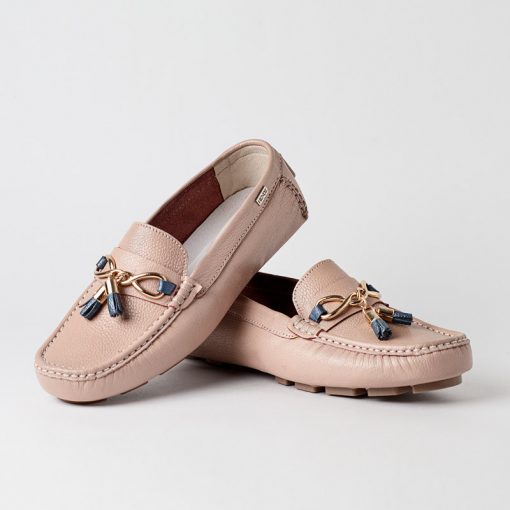 mocasines-en-cuero-nude-para-mujer-hendz